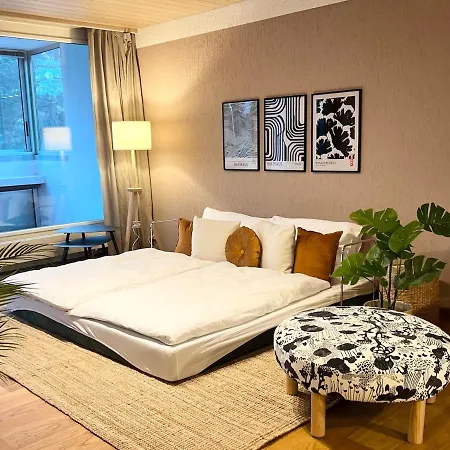 Dock And Dwell Apartman *