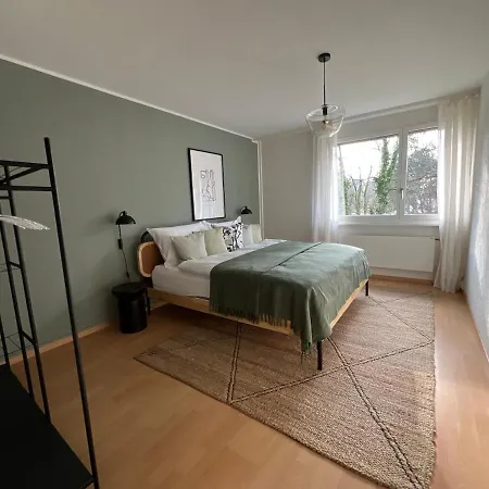 Dock And Dwell Apartamento Berna